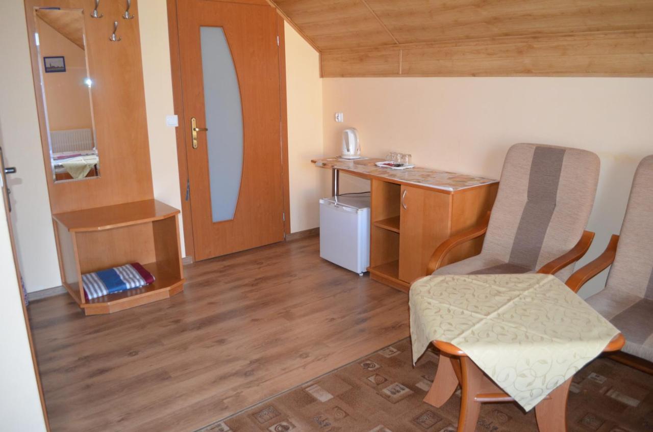 Willa Sara' Władysławowo Exteriör bild